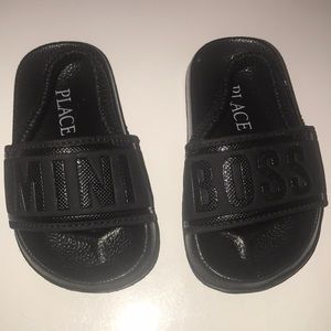 Mini boss sandals